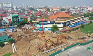 Cận cảnh khúc sông đầu tư gần 1.000 tỷ đồng ở Ninh Bình