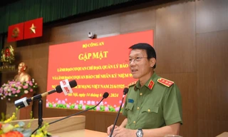 Bộ Công an trao bằng khen cho nhiều nhà báo, cơ quan báo chí