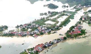 Ninh Bình: Hình ảnh 200 hộ dân ở Nho Quan chìm trong nước lũ