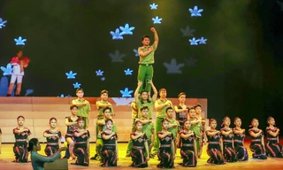 Tổng duyệt chương trình nghệ thuật 'Biên niên sử' về lực lượng Cảnh sát Cơ động