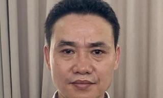 Phó giám đốc Sở Ngoại vụ yêu cầu doanh nghiệp thu tiền chênh ngoài hợp đồng 