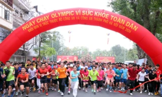 2.500 cán bộ, chiến sĩ tham gia ‘Ngày chạy Olympic vì sức khỏe toàn dân năm 2024’