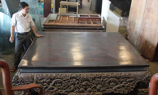 Sập gỗ trắc bạc tỷ của tay buôn đồ cũ Hà thành