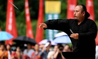 Mục kích cao thủ biểu diễn tuyệt kỹ ở Thiếu Lâm Tự