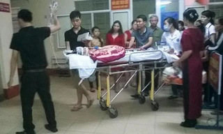 Chị Ngà bị gãy xương đùi, đang nằm điều trị cấp cứu tại BV Việt Đức