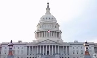 Pháo đài an ninh Washington trước lễ nhậm chức của Trump