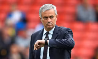 HLV Mourinho khẳng định vô tội về cáo buộc trốn thuế