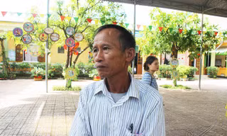 Ông Nguyễn Văn Tư bức xúc vì cháu ông không được nhận vào học