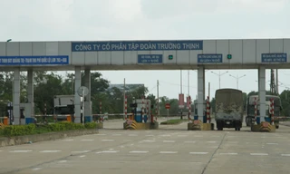 Thủ tục đăng ký làm thẻ giảm phí qua trạm BOT Quảng Trị đặt tại Km 763+800 Quốc lộ 1 còn lắm nhiêu khê! Ảnh: H.T