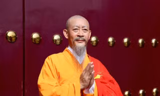 Lục Tiểu Linh Đồng trong tạo hình Đường Tam Tạng.