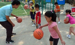 Cần chọn môn thể thao phù hợp với tố chất và sở thích của trẻ. 