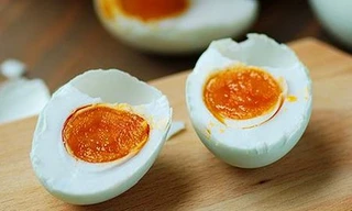 Giảm cân hiệu quả từ trứng muối 