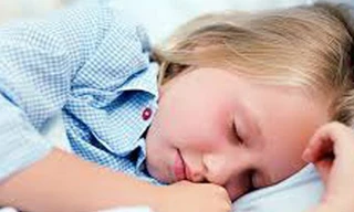 Thời gian đi ngủ tốt nhất cho trẻ