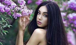 Vẻ bốc lửa của người mẫu gốc Việt thi Hoa hậu Hoàn vũ Canada