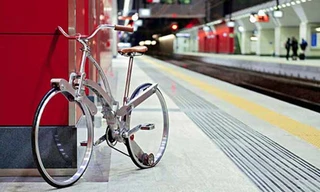 Xe đạp gọn bằng chiếc ô