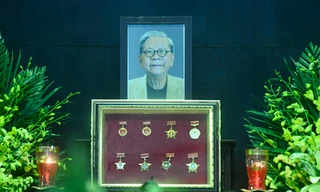 Gia đình, đồng nghiệp thương tiếc đưa tiễn nhạc sĩ Hoàng Vân