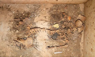 Lăng mộ gần như nguyên vẹn của một người phụ nữ quý tộc cổ đại. Ảnh: REUTERS 