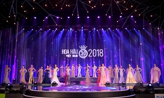 Nhìn lại những sân khấu hoành tráng của Hoa hậu Việt Nam 2018