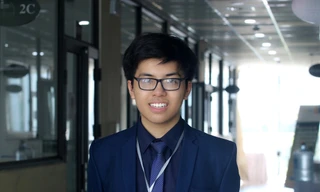 Mạnh Linh mới tốt nghiệp THPT chuyên Hà Nội - Amstrerdam và sắp trở thành sinh viên ĐH Yale, Mỹ. Ảnh: IVMUN.