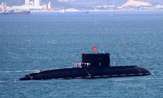 Hải quân Việt Nam đưa vào biên chế 6 tàu ngầm Kilo 636