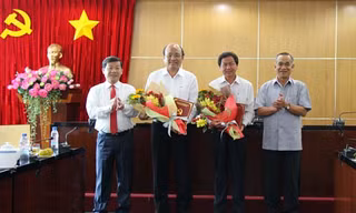 Điều động, bổ nhiệm nhân sự 6 địa phương