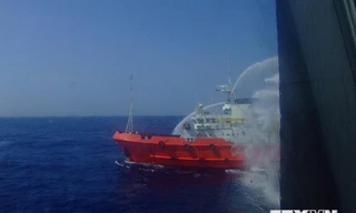 Cả thế giới đều đã thấy sự hung hăng của tàu Trung Quốc trên Biển Đông (Ảnh: Văn Sơn/TTXVN)