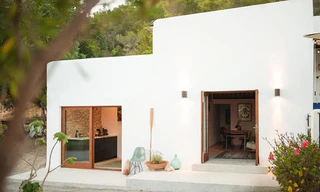 Nhà 45 m2 vẫn bố trí được hai phòng ngủ