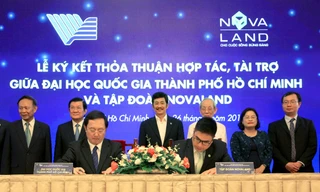 Quỹ phát triển đại học quốc gia TP.HCM tiếp nhận 10 tỷ đồng tài trợ từ tập đoàn 