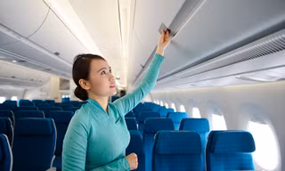 Hãng hàng không khuyến cáo hành khách thông báo ngay cho tiếp viên khi phát hiện đối tượng có biểu hiện nghi vấn trộm đồ hành khách