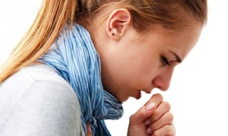 Bí quyết trị ho đơn giản, hiệu nghiệm bằng nguyên liệu mùa hè