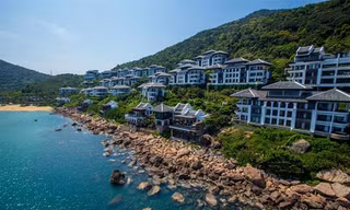 InterContinental Danang Sun Peninsula Resort nhận giải quốc tế