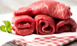 Những người không nên ăn thịt bò.