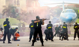 10 lực lượng được sử dụng vũ khí quân dụng từ năm 2018