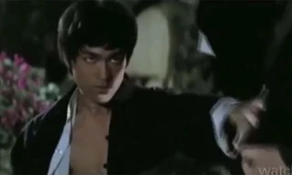 10 trận đấu ấn tượng của Lý Tiểu Long trên màn bạc