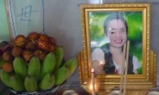 Hận người yêu phụ tình, cô gái dại dột tự vẫn.