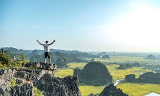 Hang Múa: Từ sen tới lúa, nhà trên cây hút du khách