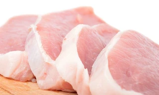 Thịt lợn sạch có màu hồng tươi. Ảnh: Farminguk