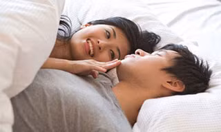 Khi lên “đỉnh” sẽ có khoái cảm tình dục, cơ thể sẽ có cảm giác thư thái, thư giãn, cảm giác dễ ngủ hơn và đi vào giấc ngủ sẽ sâu hơn và ngon hơn… (Ảnh minh họa)