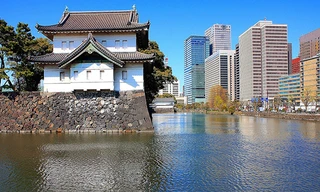 Bên trong nơi ở của nhà vua và hoàng hậu Nhật Bản