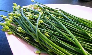 Cách hay ngừa ung thư từ lá hẹ