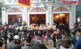 Tết Nguyên Tiêu ở Việt Nam lại bắt nguồn từ việc đồng áng của cư dân nông nghiệp lúa nước và văn hóa Phật giáo. Ảnh: VietNamNet