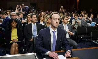 CEO Facebook phải ra điều trần ở Mỹ và châu Âu sau bê bối rò rỉ dữ liệu.