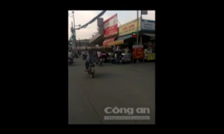 Lạnh người với... 'siêu quái xế'