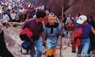 Chùm ảnh hậu trường cực quý hiếm của Tây Du Ký 1986