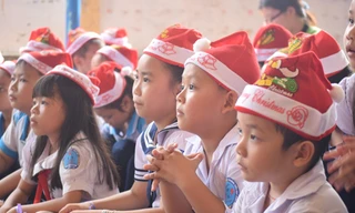 Đông trao yêu thương-Chương trình từ thiện của SV Ngoại thương TP.HCM