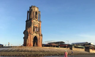 Nhà thờ đổ Hải Lý 