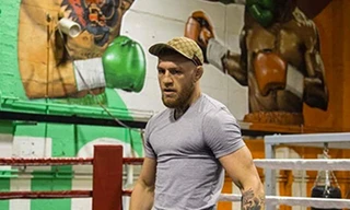 McGregor dự đoán sẽ hạ knock-out 'Độc cô cầu bại' Mayweather