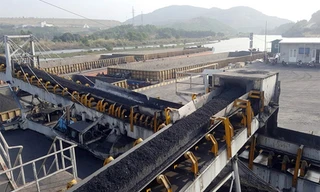 Công ty tuyển than Hòn Gai (TKV) đẩy mạnh sàng tuyển, chế biến than tiêu thụ