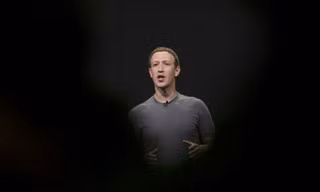 Máy bay Trung Quốc đã mất cửa sổ trong khi đang bay