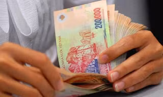 Doanh nghiệp đổi chiến lược khi lãi suất giảm